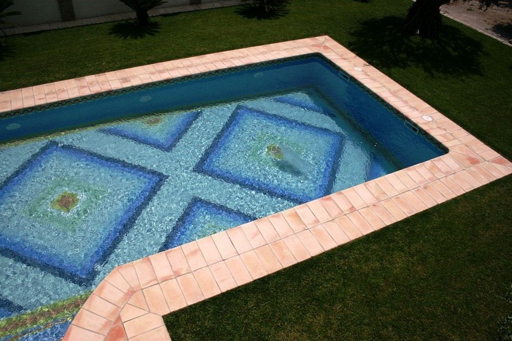 bordi piscina cotto manuale