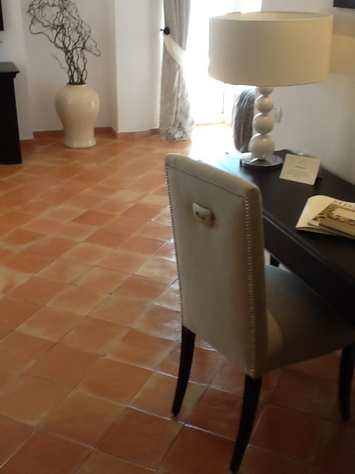 pavimento in cotto 25x25